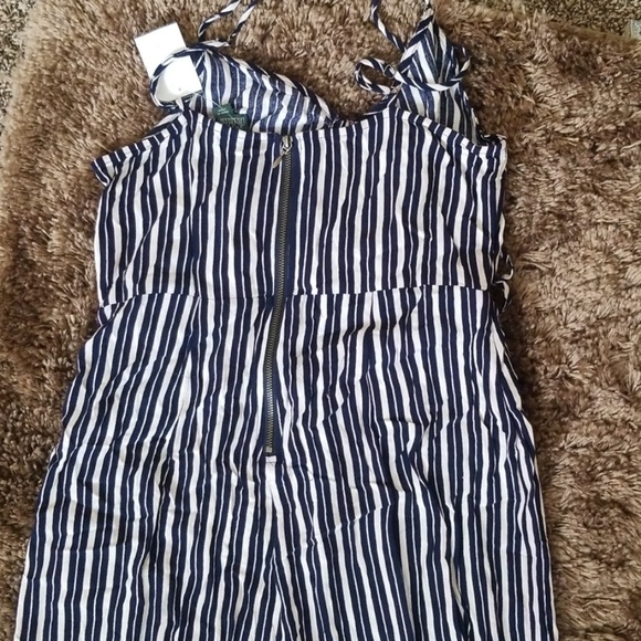 Navy Stripped Jumpsuit size M - Picture 5 of 7